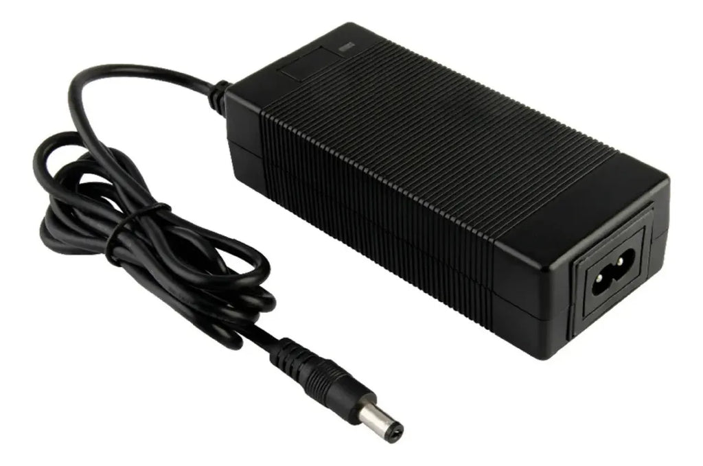 Cargador Para Scooter Eléctrico 42v 2a Enchufe 5.5x2.5
